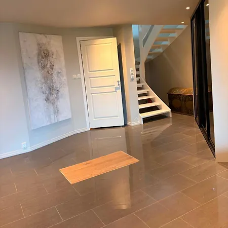 Сasa de vacaciones Spacious With Terrace & Car Charger *