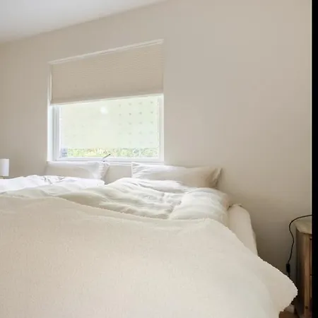 Spacious With Terrace & Car Charger Villa